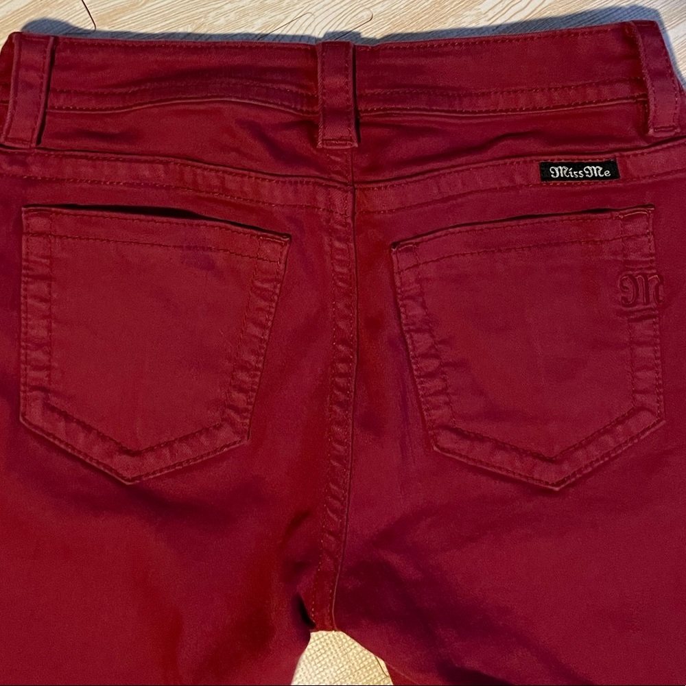 Miss Me Skinny Size 28